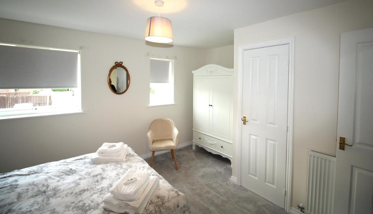 Ashington - 2 Bedroom House - Beautifully Decorated & Furnished - Large Garden エクステリア 写真